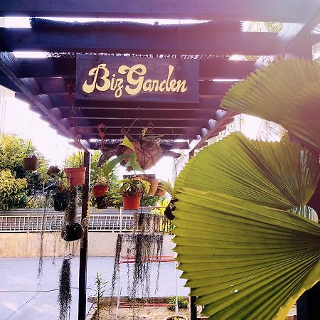 Big Garden Homestay バンタイ・レミス エクステリア 写真